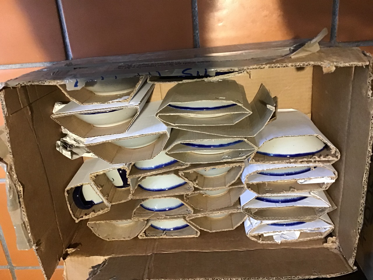 Pieza de artesanía, pintura o escultura 11